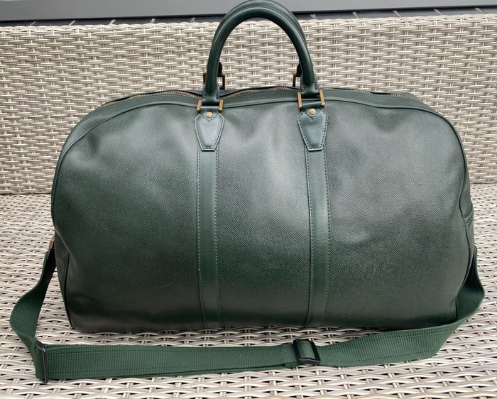Louis Vuitton - Kendall GM Green Taiga - Travel bag - Catawiki