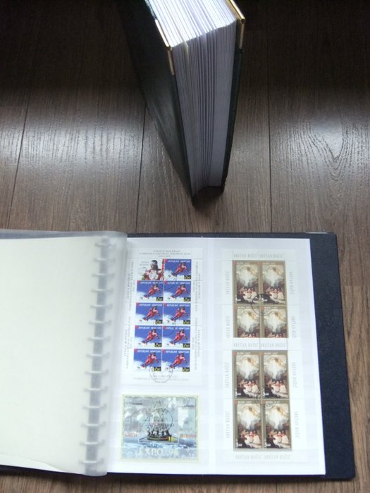 Croatie 1991/2003 - Modern batch containing sheets, blocks and a complete collection in main numbers