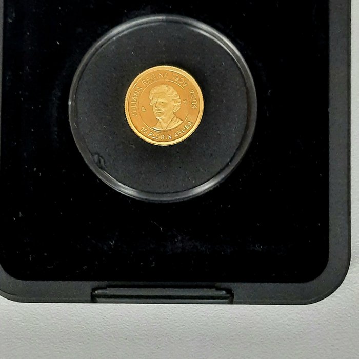 Aruba (Dutch Caribbean). 10 Florin 2004  'smallest gold coin'