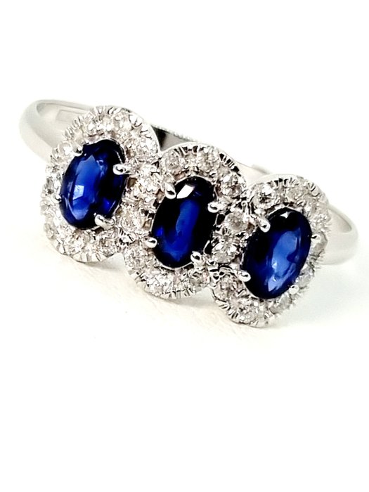 Image 2 of 18 kt. White gold - Ring - 1.18 ct Sapphire - Diamonds