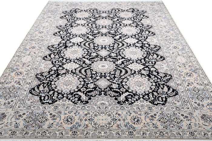 Nain 6 La Neu/ New - Carpet - 300 cm - 213 cm