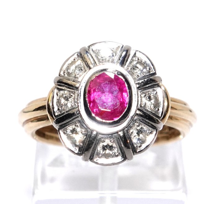 Image 3 of HANDCRAFTED - 18 kt. White gold, Yellow gold - Ring - 0.50 ct Ruby - Diamonds