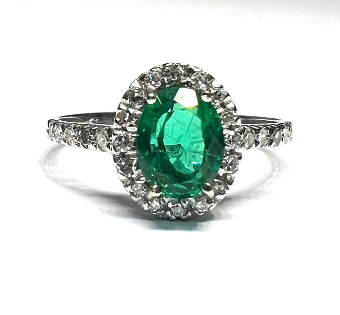 Preview of the first image of 18 kt. White gold - Ring - 1.85 ct Emerald - Diamonds.