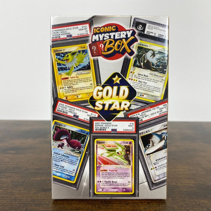 Iconic Mystery Box - Boîte à cartes ÉTOILE D'OR - Pokémon
