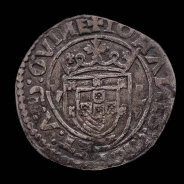 Portugal. D. João III (1521-1557). Tostão (100 Reais) - V L - Lisboa  GVIИE/VIИCES