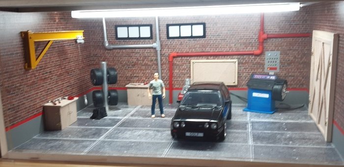 Image 3 of SD-modelcartuning - 1:18 - XXL Garage / Werkplaats diorama - met LED Verlichting - Limited edition