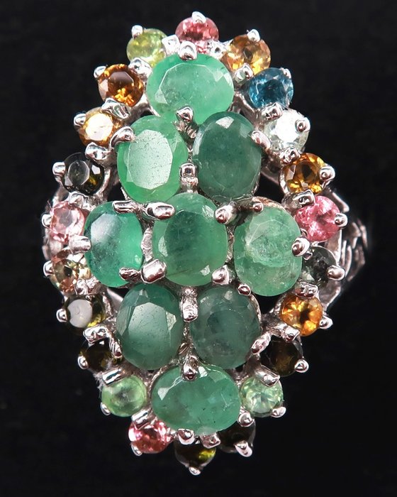 Ornate faith ring adorned with emeralds and tourmalines - - Catawiki