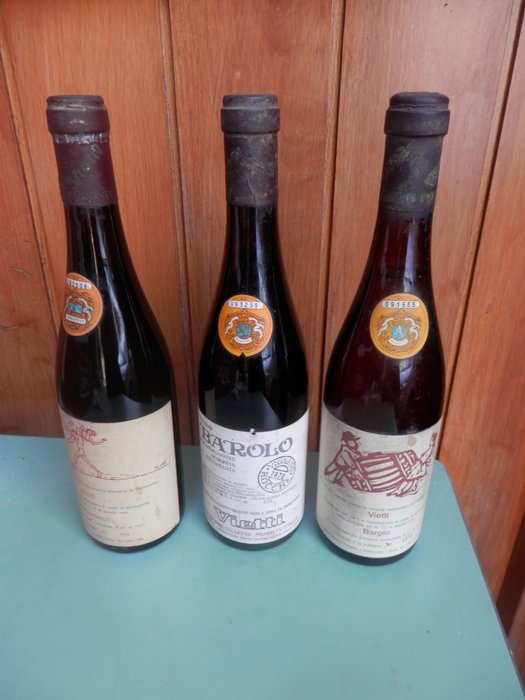 1970 Rocche, 1971 Meriondino Castiglione Falletto Barolo & 1971 Barbaresco, Vietti - Piedmont - 3 Bottles (0.72L)