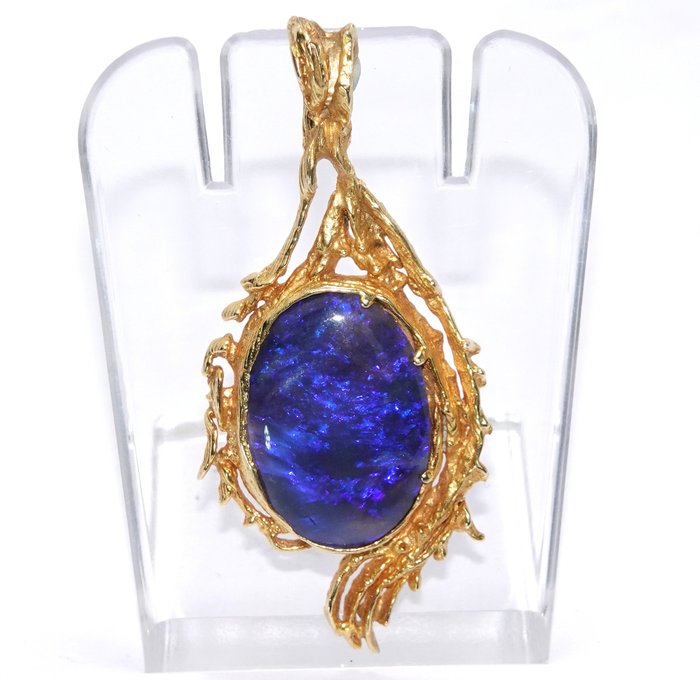 Preview of the first image of Black Opal 4,8ct. - 18 kt. Yellow gold - Pendant - 4.80 ct Opal.