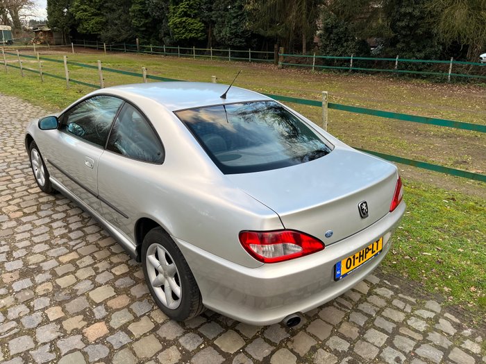 Image 3 of Peugeot - 406 Coupe 2.0 - 2001