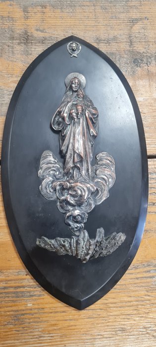 Preview of the first image of Stoup, Virgin and child, Leopold Oudry House (1854-1882?) - Bronze (silvered) - Second half 19th ce.