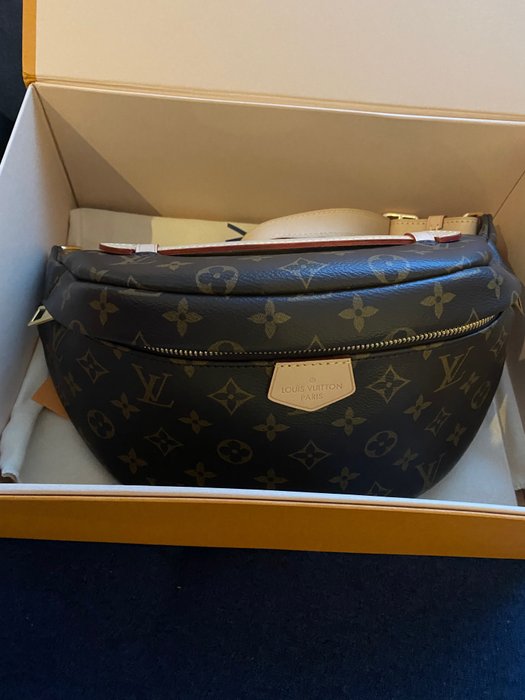 Louis Vuitton - bumbag Shoulder bag - Catawiki