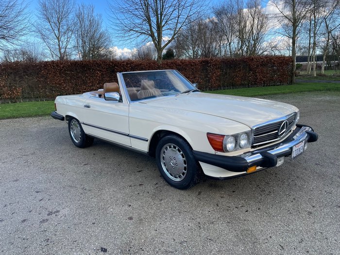 Preview of the first image of Mercedes-Benz - 560SL - 1986.