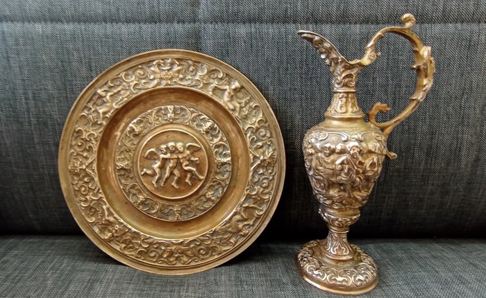 Image 2 of Dish, Pitcher - Bronze (gilt) - Late 19th century