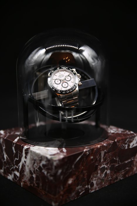 The Voyager I by Elbrus Horology - Limited Edition xxx/287 - Black Rings/Red Marble -