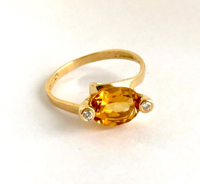 Preview of the first image of 14 kt. Yellow gold - Ring - 1.71 ct Citrine - Citrine and Diamonds.