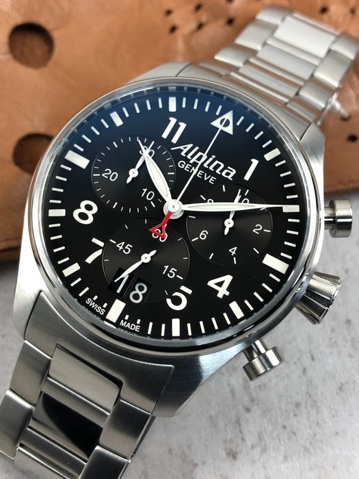 Preview of the first image of Alpina - Startimer Pilot Big Date Chronograph - AL-372B4S6B - Men - 2011-present.