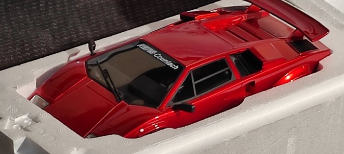 Preview of the first image of GT Spirit - 1:18 - Lamborghini Countach.