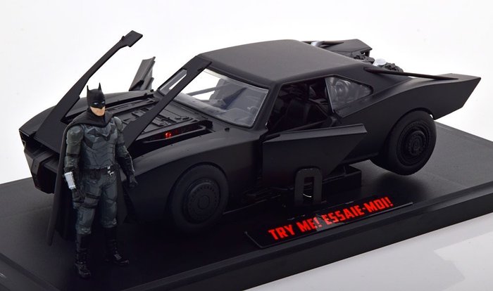 Image 3 of Jada Toys - 1:18 - Batmobile with figure Batman ,,, 2022 ///