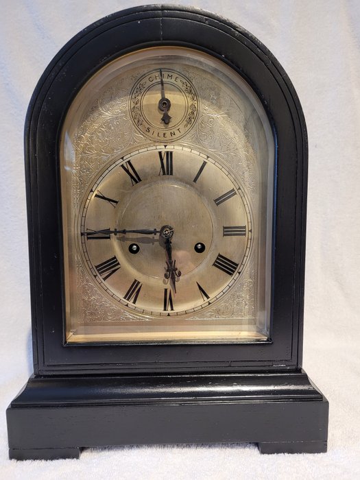 Ceas de masa antic - Lemn, alamă, sticlă tăiată - Early 20th century