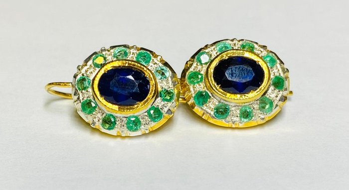 Image 3 of 14 kt. Silver, Yellow gold - Earrings - 1.50 ct Sapphire - Emeralds