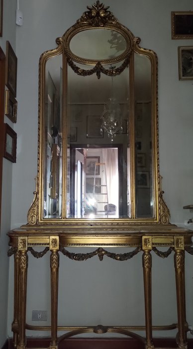 Preview of the first image of Console and mirror (2) - Louis XVI Style - Gilt, Marble, Plaster, Wood - Late 19th century.