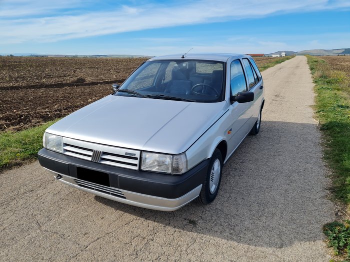 Preview of the first image of Fiat - Tipo 1.4 DGT 5porte - 1989.