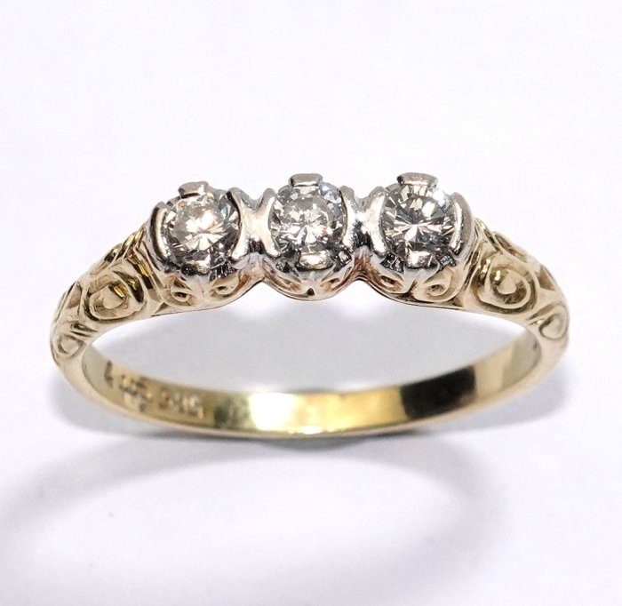 Image 2 of Handcrafted - 14 kt. Yellow gold - Ring - 0.33 ct Diamond