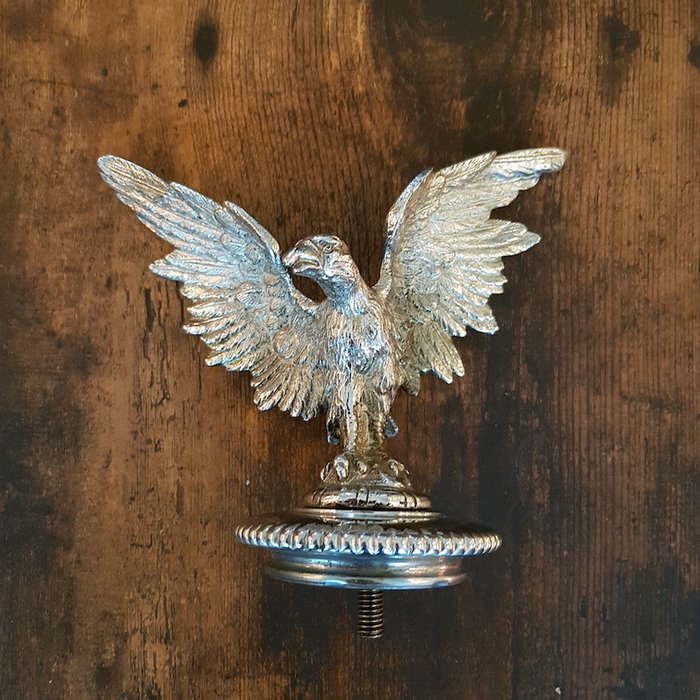 Preview of the first image of Emblem/mascot/badge - Very large REO Eagle Hood Ornament with Radiator Cap - Reo - 1930-1940.