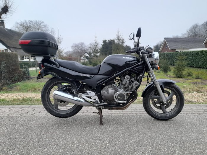 Preview of the first image of Yamaha - XJ600 N - NO RESERVE - 600 cc - 1996.