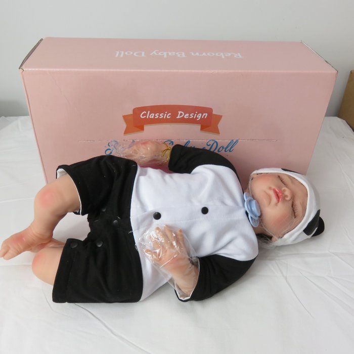 Image 2 of merk onbekend - Doll Reborn baby doll - 2000-present