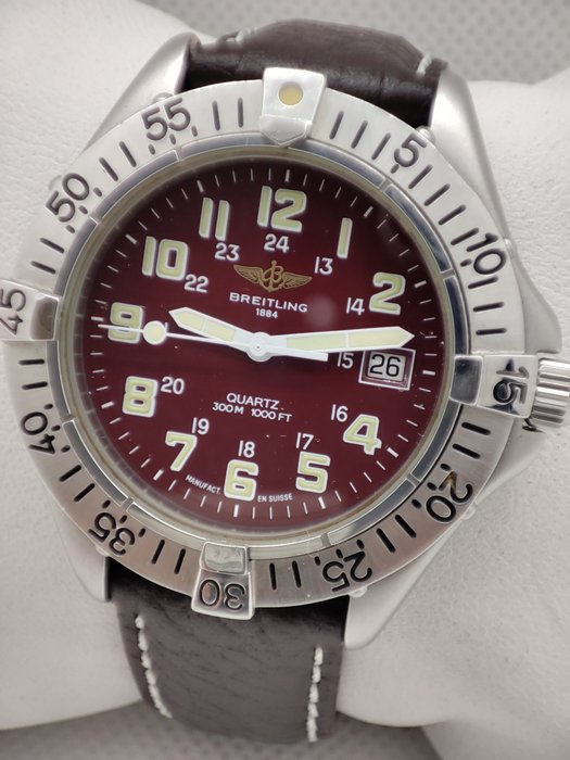 Preview of the first image of Breitling - Colt - A57035 - Men - 1990-1999.