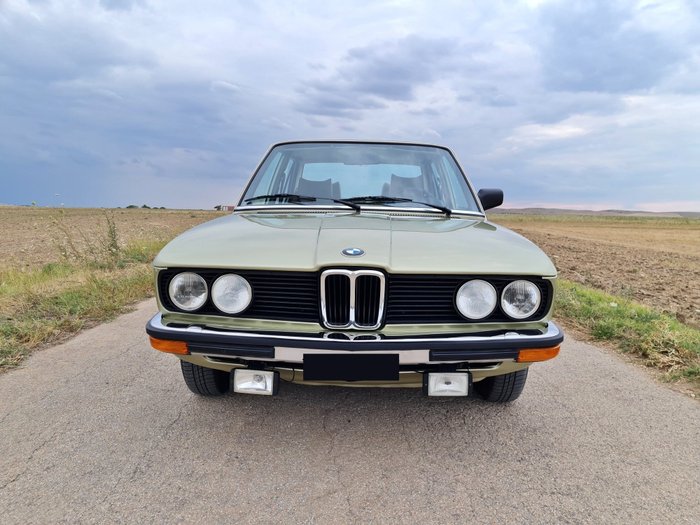 Image 3 of BMW - 518 Deluxe (E12) - 1980