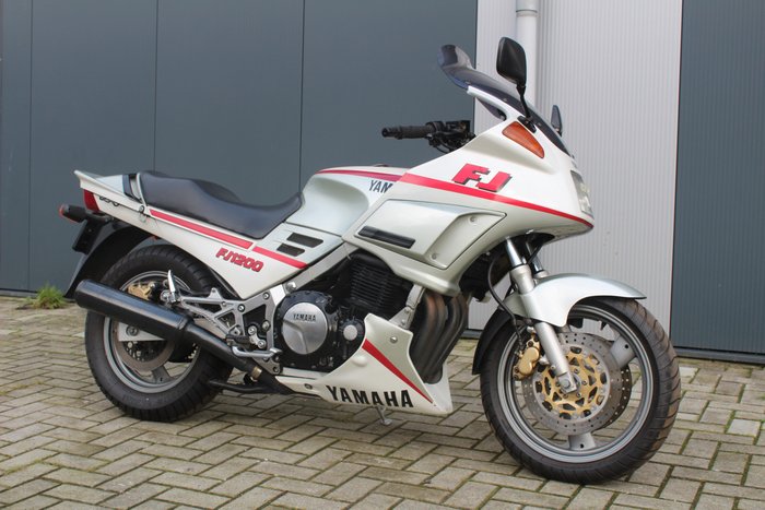 Image 3 of Yamaha - FJ1200 - 1988