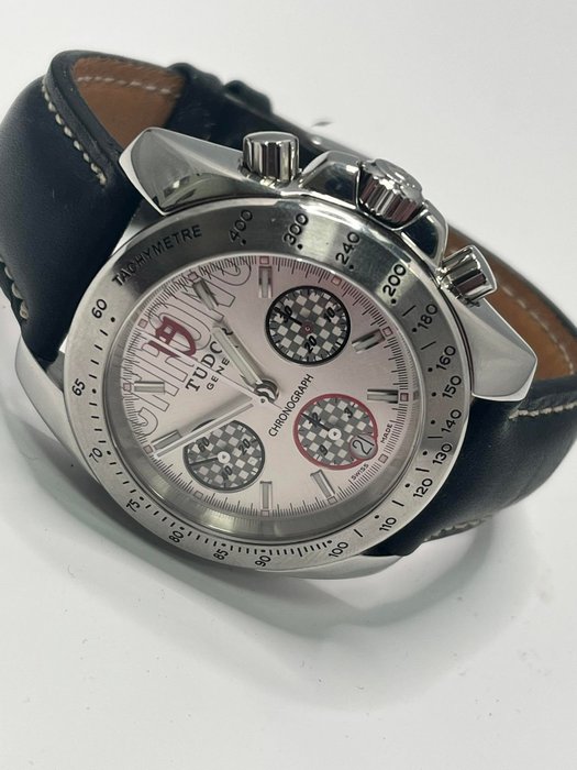 Preview of the first image of Tudor - Sport chronograph - 20300 - Men - 2000-2010.