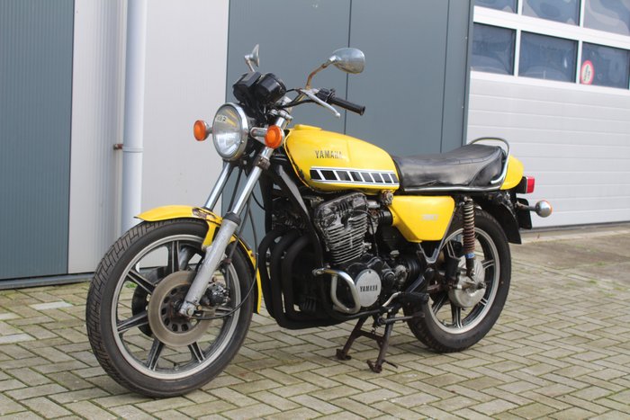 Image 2 of Yamaha - XS750 - 1977