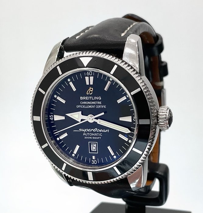 Preview of the first image of Breitling - SuperOcean Heritage 46 - A17320 - Men - 2011-present.