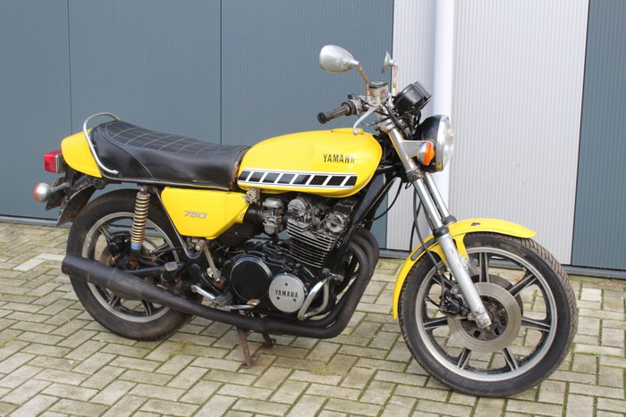 Preview of the first image of Yamaha - XS750 - 1977.