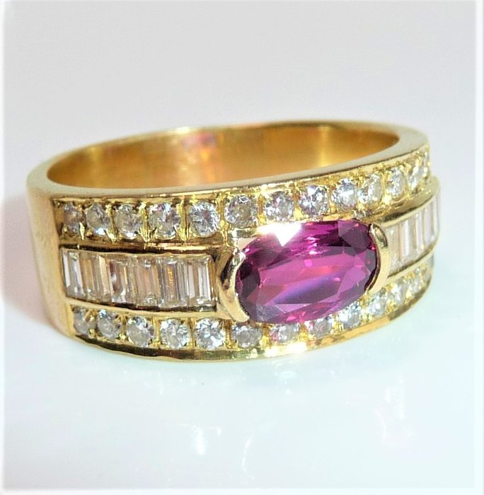 Image 2 of 18 kt. Yellow gold - Ring - 1.12 ct Diamond - 0.70 ruby
