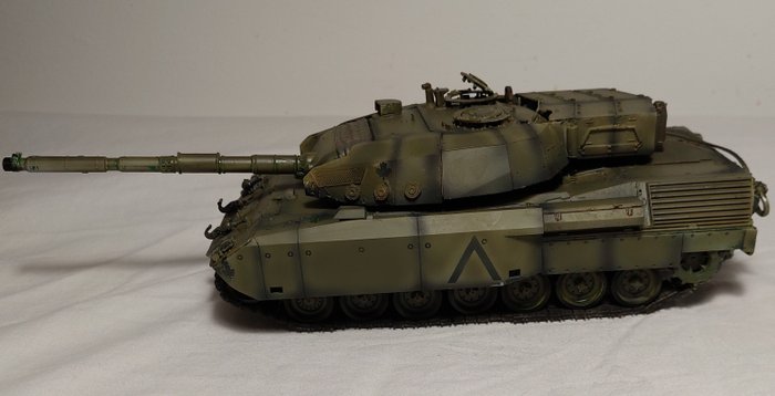 Image 2 of Trumpeter - Tank Soldiers Leopard C2 e K1 per diorama - 1990-1999