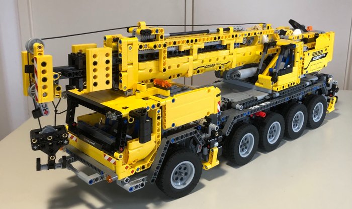Lego – Technic – Vrachtwagen 42009 – 2000-heden – Nederland