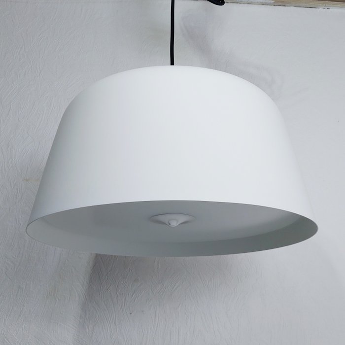 Loevschall - - Hans Thyge & Co. - Plafondlamp - Zwart Ø440 - Metaal
