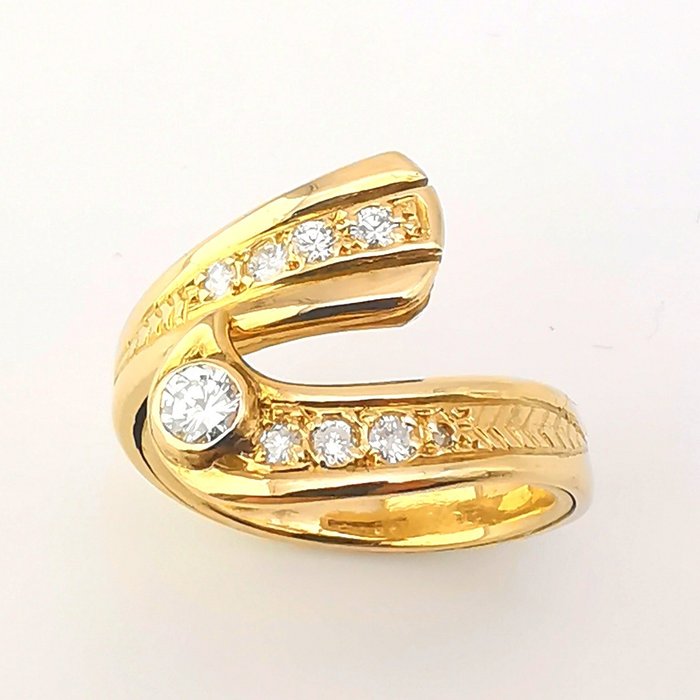 18 karat Gull - Ring - 0.54 ct Diamanter
