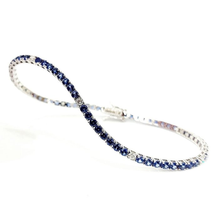 Preview of the first image of Astralia - 18 kt. White gold - Bracelet - 8.56 ct Sapphire - Diamonds.