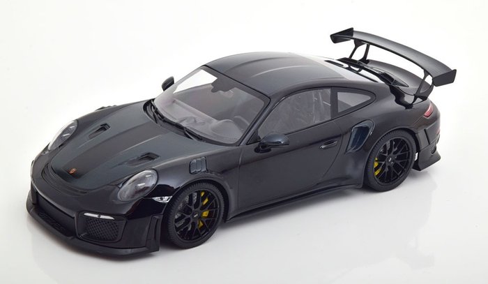 Preview of the first image of MiniChamps - 1:18 - Porsche 911 (991 II) GT2 RS - Weissach Package 2018.