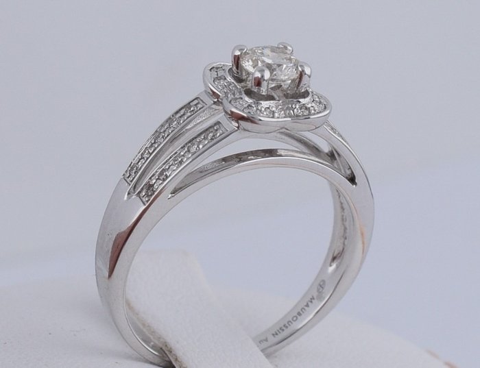 Preview of the first image of Mauboussin - 18 kt. White gold - Ring - 0.30 ct Diamond - Diamonds.
