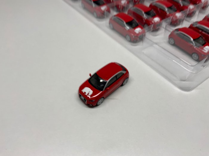 Image 3 of Herpa 1:87 - model cars - Cargo Audi A1, red