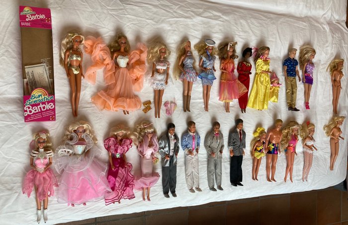 Preview of the first image of Mattel - Vintage Barbie Collection - Doll Barbie Collection - 1980-1989.