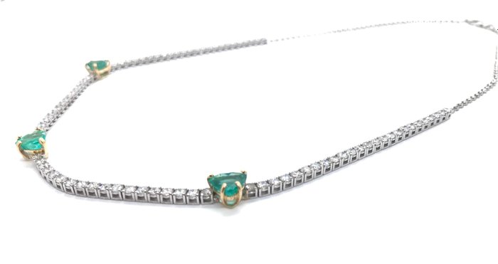 Image 3 of 18 kt. White gold - Necklace - 3.45 ct Emerald - Diamonds