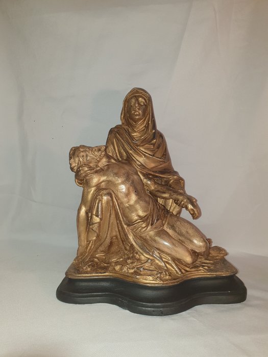 Preview of the first image of Sculpture, Pieta - Plaster - Late 19th century.